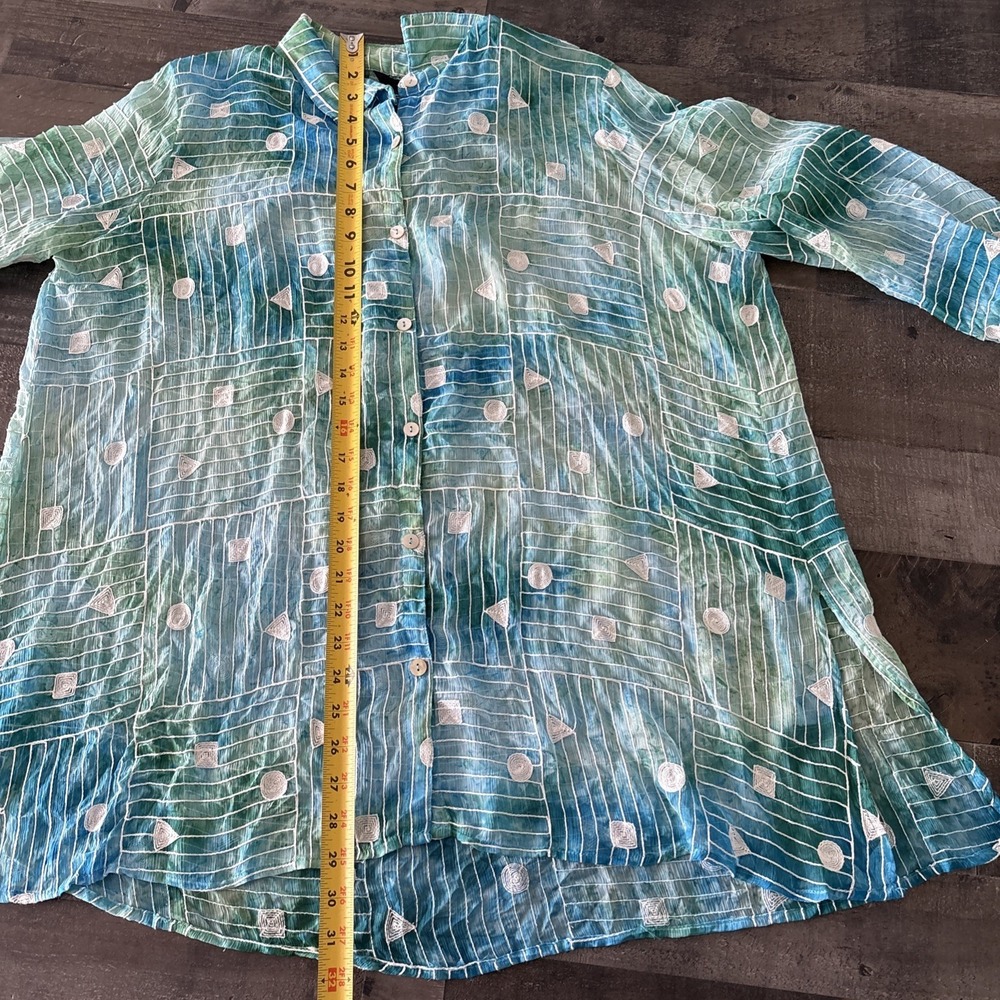 Ali Miles Women's Sz 1X Button up Tunic Top Green Blue Geometric Artsy sheer - Picture 10 of 11